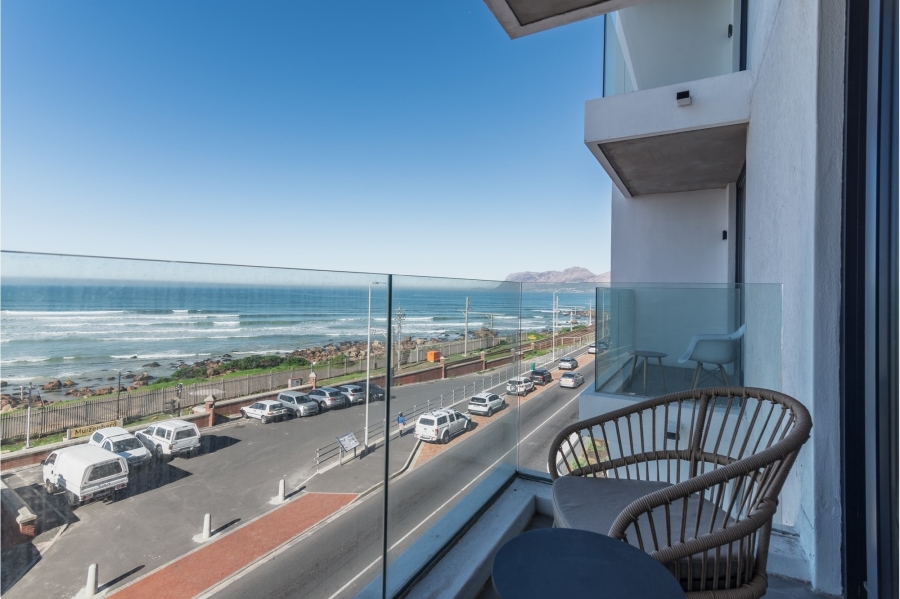 1 Bedroom Property for Sale in Muizenberg Western Cape